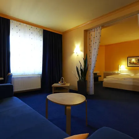 إنترسيتي 4*